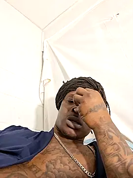 Snapshot of Cbelite1 chatting on February 5, 9:47 am Cbelite1 online show from February 5, 9:47 am