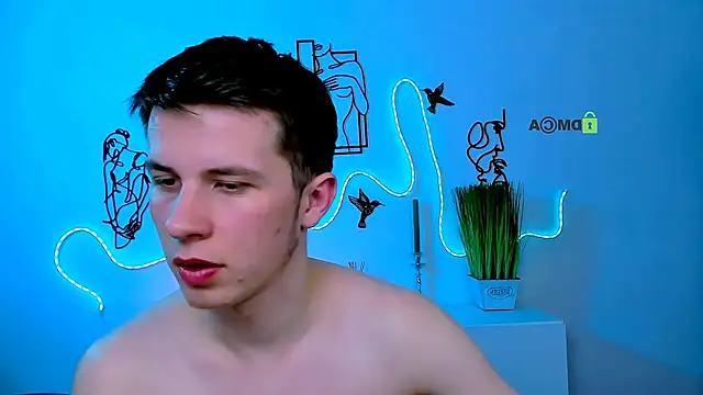 leo valor online show from March 10, 12:59 am