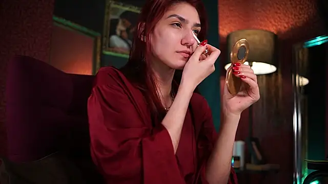 Snapshot of Roxa_Lana chatting on June 17, 2:51 pm Roxa Lana online show from June 17, 2:51 pm