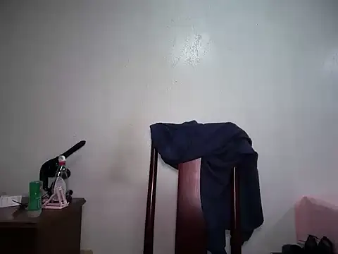 Snapshot of Tina_Slick chatting on July 10, 12:41 pm Tina Slick online show from July 10, 12:41 pm