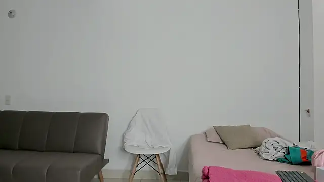 Snapshot of IrisFit chatting on February 17, 12:56 pm IrisFit online show from February 17, 12:56 pm