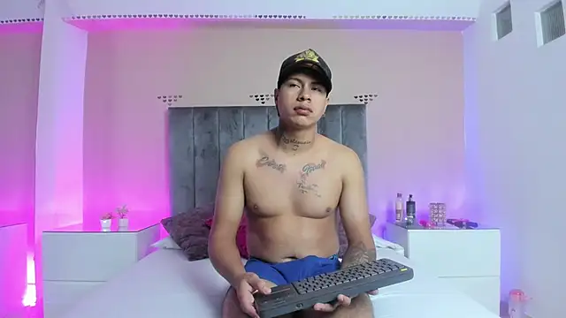 Snapshot of kaylaa_sex chatting on February 12, 12:55 pm kaylaa sex online show from February 12, 12:55 pm