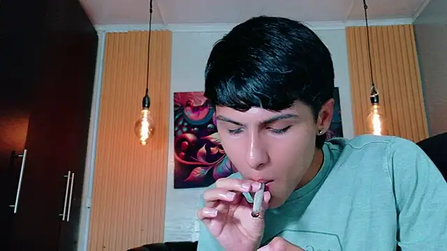 StormLuxX online show from March 3, 4:13 pm