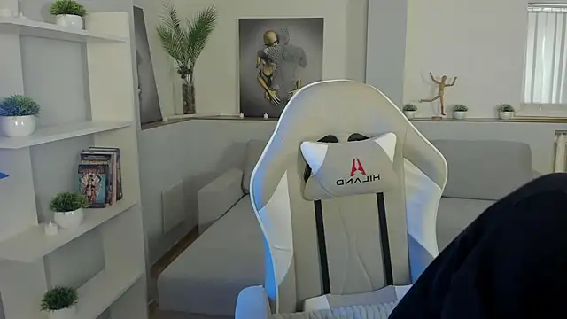 KrisDoeil online show from April 19, 2:22 am