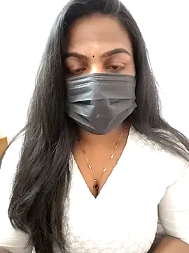 Snapshot of Tamil_Shara chatting on December 15, 4:11 pm Tamil Shara online show from December 15, 4:11 pm