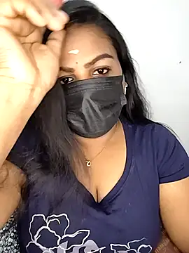 Snapshot of Tamil_Shara chatting on February 21, 5:36 pm Tamil Shara online show from February 21, 5:36 pm