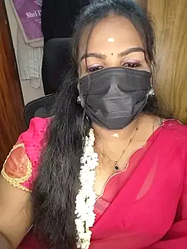 Snapshot of Tamil_Shara chatting on July 13, 4:43 pm Tamil Shara online show from July 13, 4:43 pm