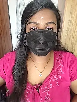 Snapshot of Tamil_Shara chatting on July 20, 10:39 am Tamil Shara online show from July 20, 10:39 am