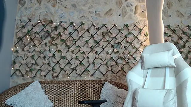 NaughtyNebula online show from January 16, 7:51 pm