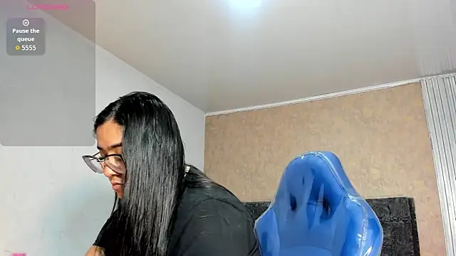 isa bellaax online show from January 6, 12:20 pm