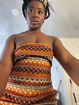 Cynthia es online show from July 15, 6:02 pm