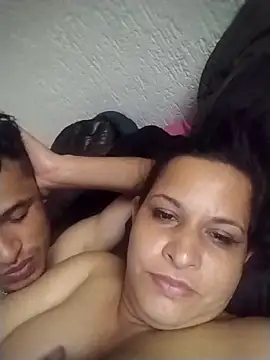 n4ughty friends online show from December 18, 6:47 pm