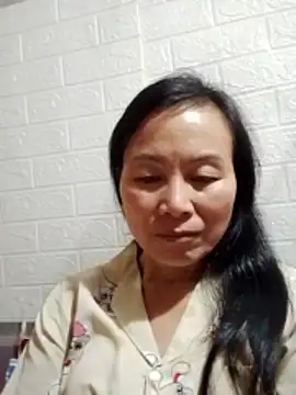 Snapshot of Lili-123k chatting on January 11, 5:01 am Lili-123k online show from January 11, 5:01 am