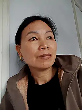 Lili-123k online show from February 6, 2:16 am