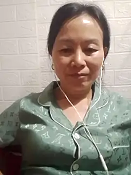 Lili-123k online show from March 20, 1:43 am