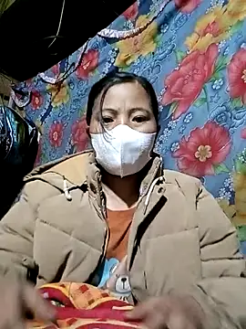 felicity chloe online show from January 16, 10:25 pm