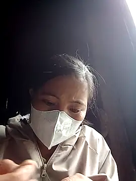 felicity chloe online show from February 19, 8:32 am