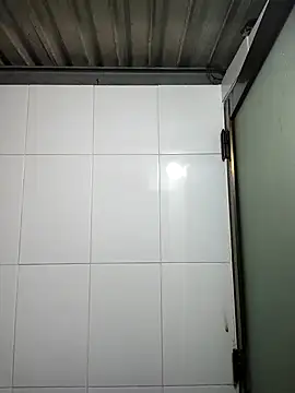 felicity chloe online show from April 13, 11:27 am