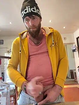 Snapshot of Bigdaad92 chatting on March 9, 12:42 pm Bigdaad92 online show from March 9, 12:42 pm