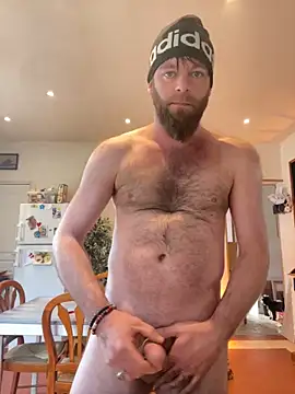 Snapshot of Bigdaad92 chatting on March 10, 8:19 am Bigdaad92 online show from March 10, 8:19 am