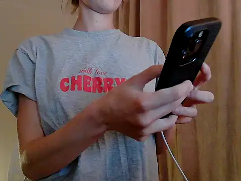 Snapshot of __RITA__ chatting on February 9, 7:40 pm RITA online show from February 9, 7:40 pm