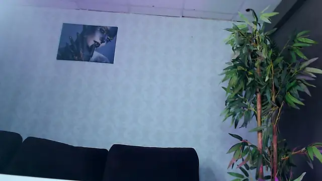 SilviaVanda online show from December 14, 8:09 am