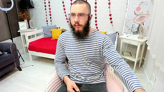 Ant Power online show from February 14, 6:15 pm