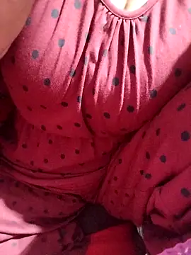 hottyrose69 online show from January 6, 4:32 pm