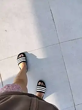 Snapshot of Miky_Lyn chatting on February 15, 9:08 am Miky Lyn online show from February 15, 9:08 am