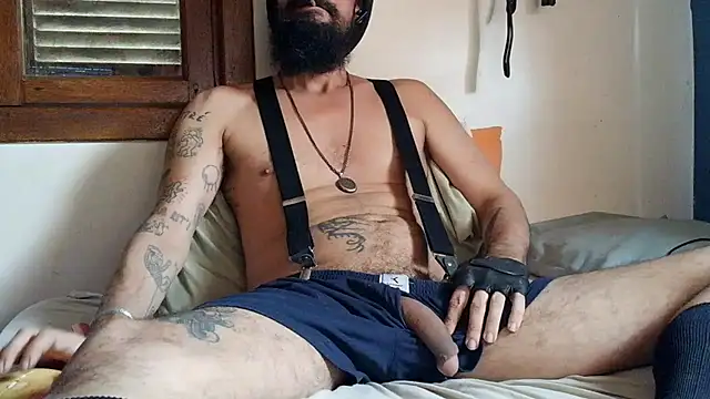 Snapshot of ooproprio chatting on June 18, 3:27 pm ooproprio online show from June 18, 3:27 pm
