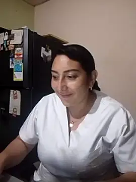 Valeria montana  online show from March 18, 1:09 am