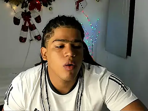 alex balck online show from December 17, 11:05 am