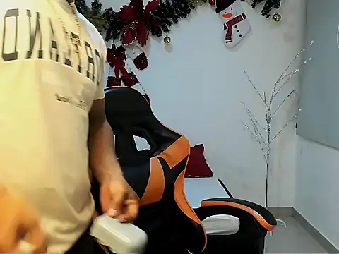 alex balck online show from January 8, 10:39 am