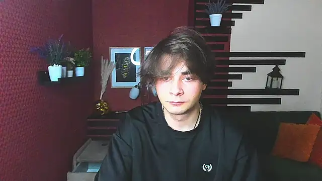 Snapshot of ErosPulseee chatting on December 21, 12:12 pm ErosPulseee online show from December 21, 12:12 pm