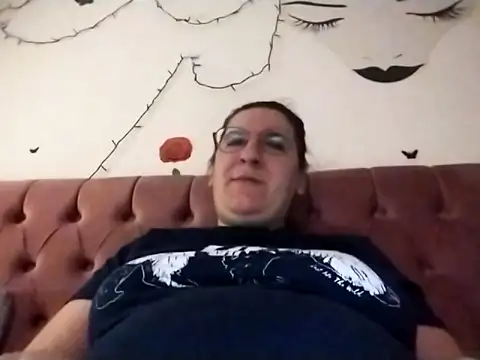 Dana92va online show from February 13, 6:37 pm