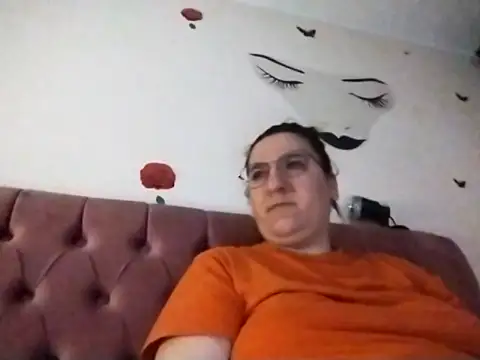 Snapshot of Dana92va chatting on March 31, 3:01 pm Dana92va online show from March 31, 3:01 pm
