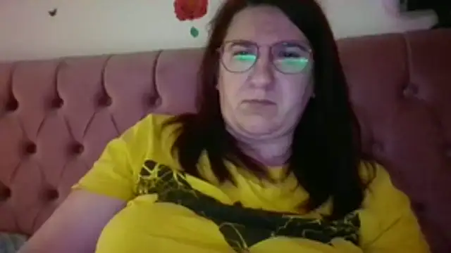Snapshot of Dana92va chatting on May 8, 10:15 pm Dana92va online show from May 8, 10:15 pm