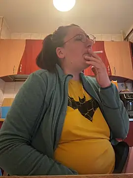 Snapshot of Dana92va chatting on May 10, 8:19 am Dana92va online show from May 10, 8:19 am
