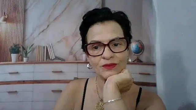 Luna-Hot0802 online show from February 17, 12:56 pm