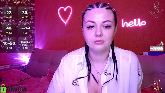 Snapshot of MonicaMoonly chatting on February 11, 8:03 pm MonicaMoonly online show from February 11, 8:03 pm