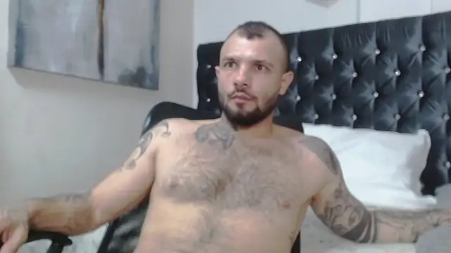 lucky smith1 online show from January 5, 5:49 pm