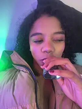 arianna roxe online show from February 27, 4:01 am