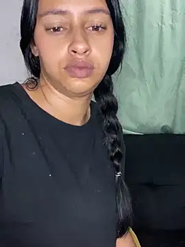 Snapshot of Jennmyller_ chatting on April 6, 11:27 pm Jennmyller online show from April 6, 11:27 pm