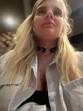 Betsy online show from February 9, 2:29 pm