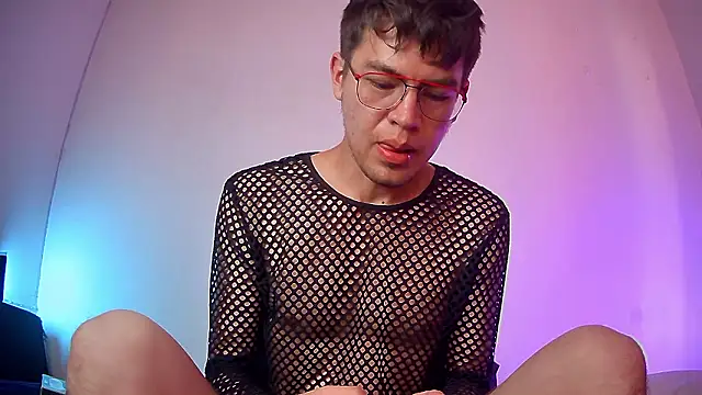 nicolatinboy online show from February 25, 9:13 pm