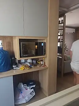 RipMyUnderwear online show from January 6, 2:10 pm