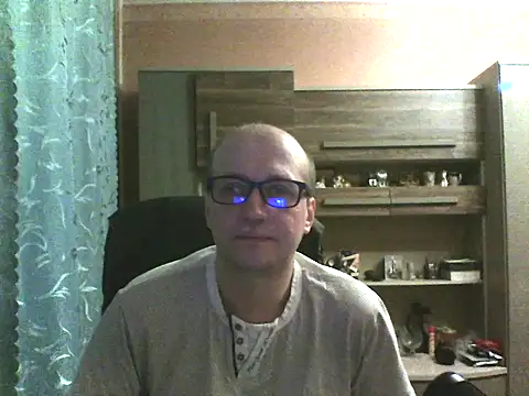 Egorij83 online show from December 3, 6:32 am