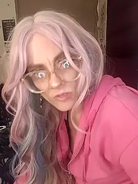 Snapshot of snowbird1117 chatting on March 2, 5:08 am snowbird1117 online show from March 2, 5:08 am