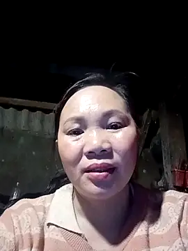 ava-dellght online show from February 22, 1:53 pm