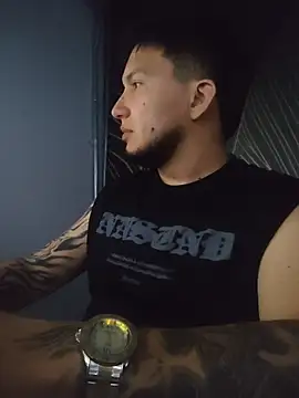 GideonCartie online show from January 19, 4:49 am